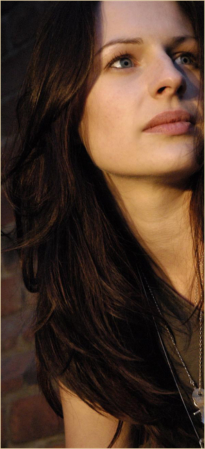 Amy Belle original. Click to view larger version.